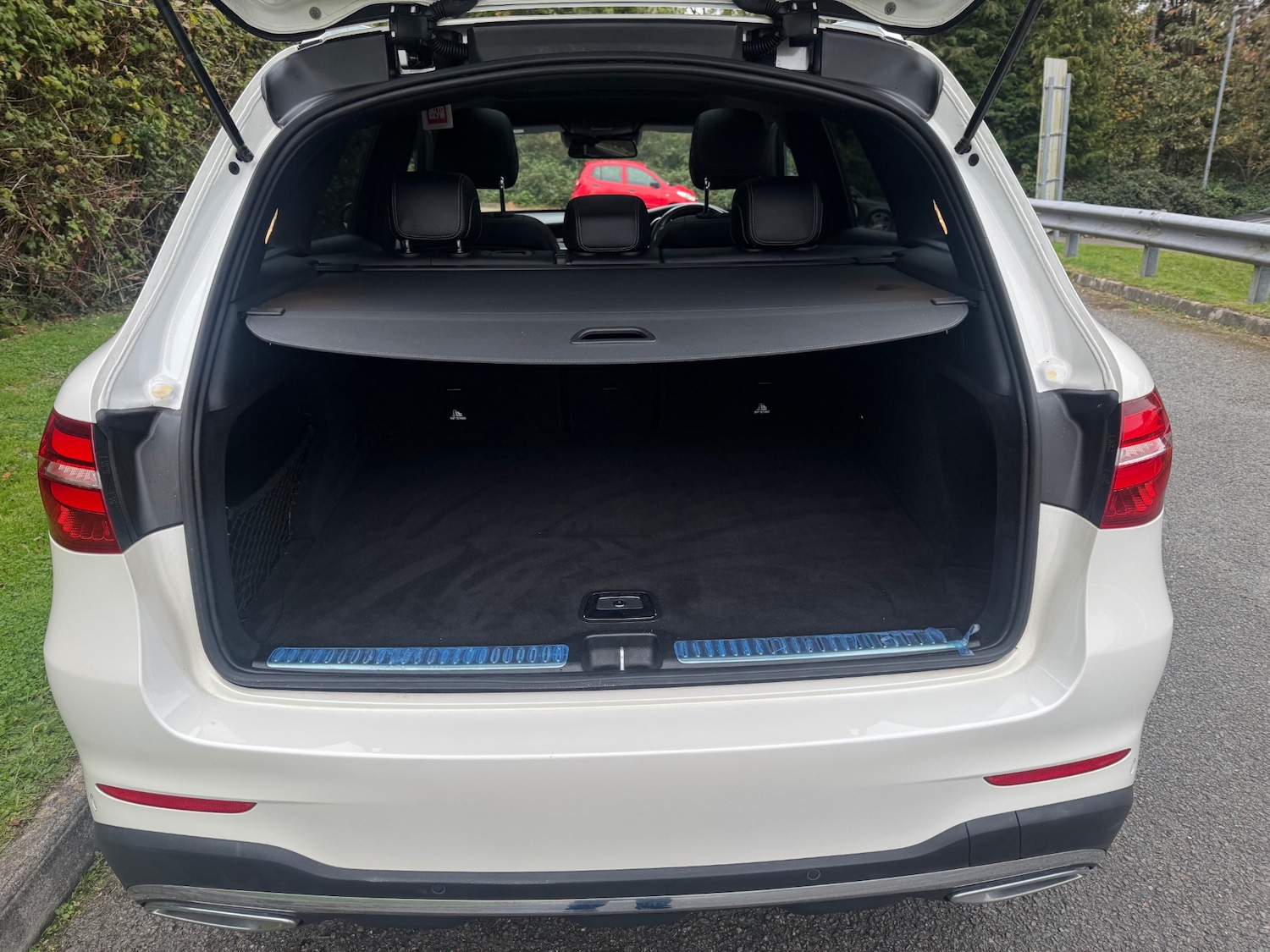 Used Mercedes-Benz GLC 2018 for sale - 76263668: Photo 9