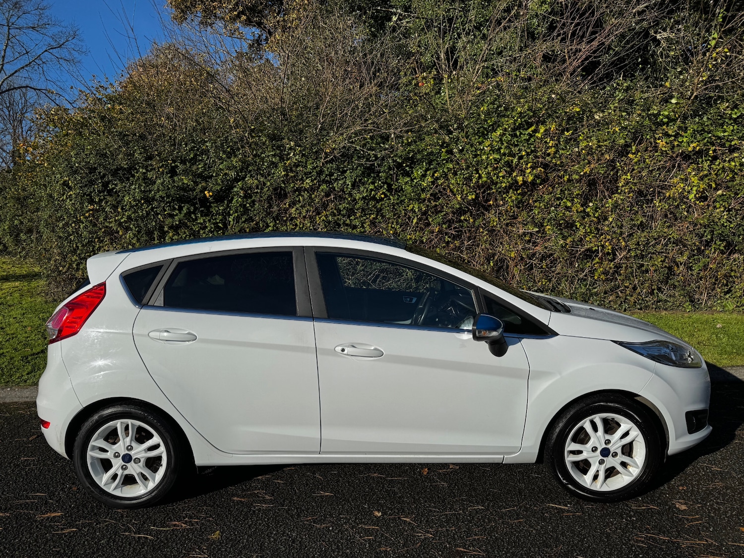 Used Ford Fiesta 2016 for sale - 76650273: Photo 2