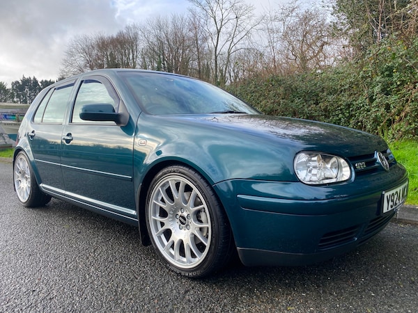 Used Volkswagen Golf 2001 for sale - 65699272: Photo 1