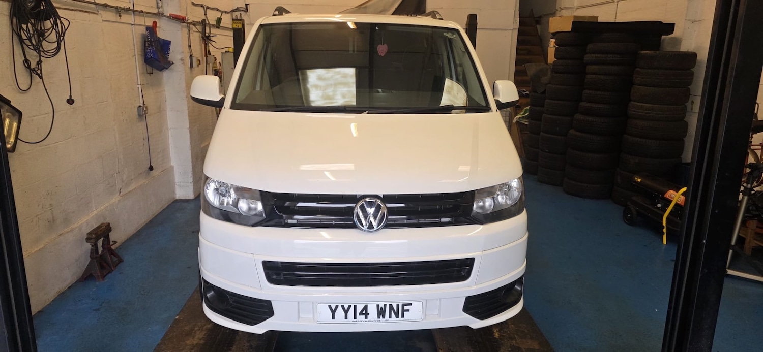 Used Volkswagen Transporter 2014 for sale - 77715171: Photo 2