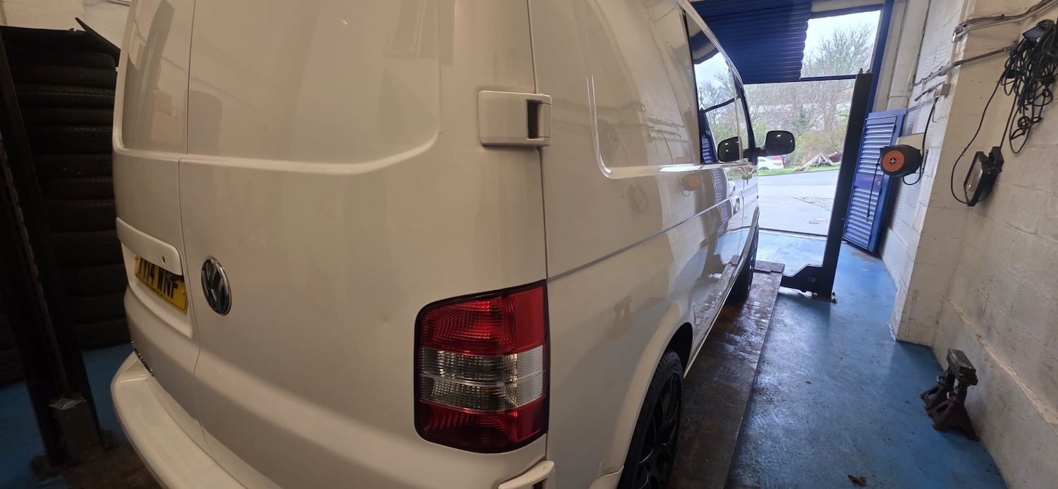 Used Volkswagen Transporter 2014 for sale - 77715171: Photo 6