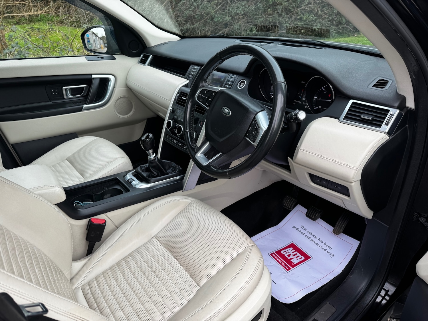 Used Land Rover Discovery Sport 2015 for sale - 77812796: Photo 13