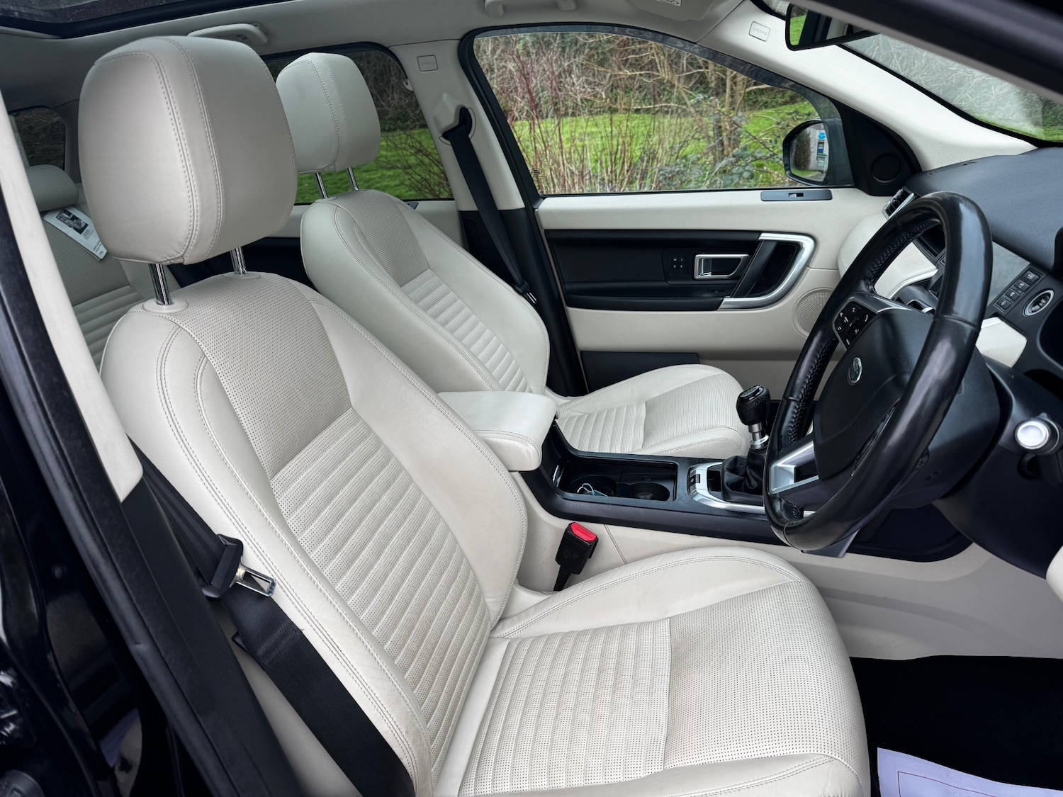 Used Land Rover Discovery Sport 2015 for sale - 77812796: Photo 14