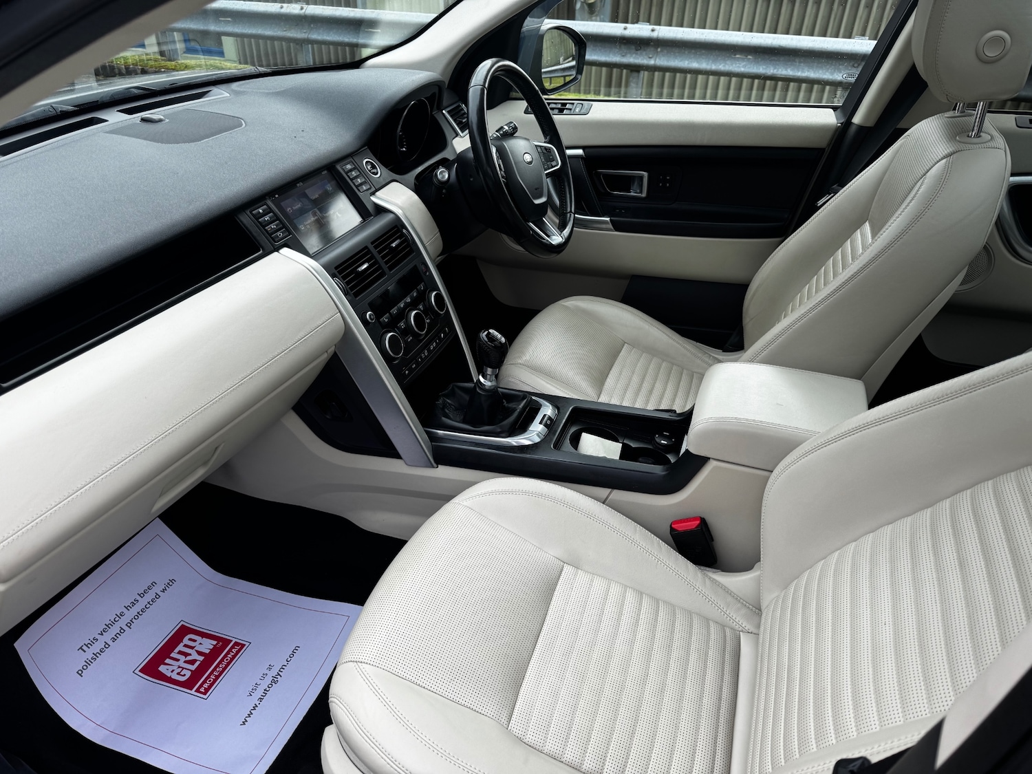 Used Land Rover Discovery Sport 2015 for sale - 77812796: Photo 18