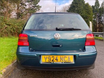 Used Volkswagen Golf 2001 for sale - 77285982: Photo