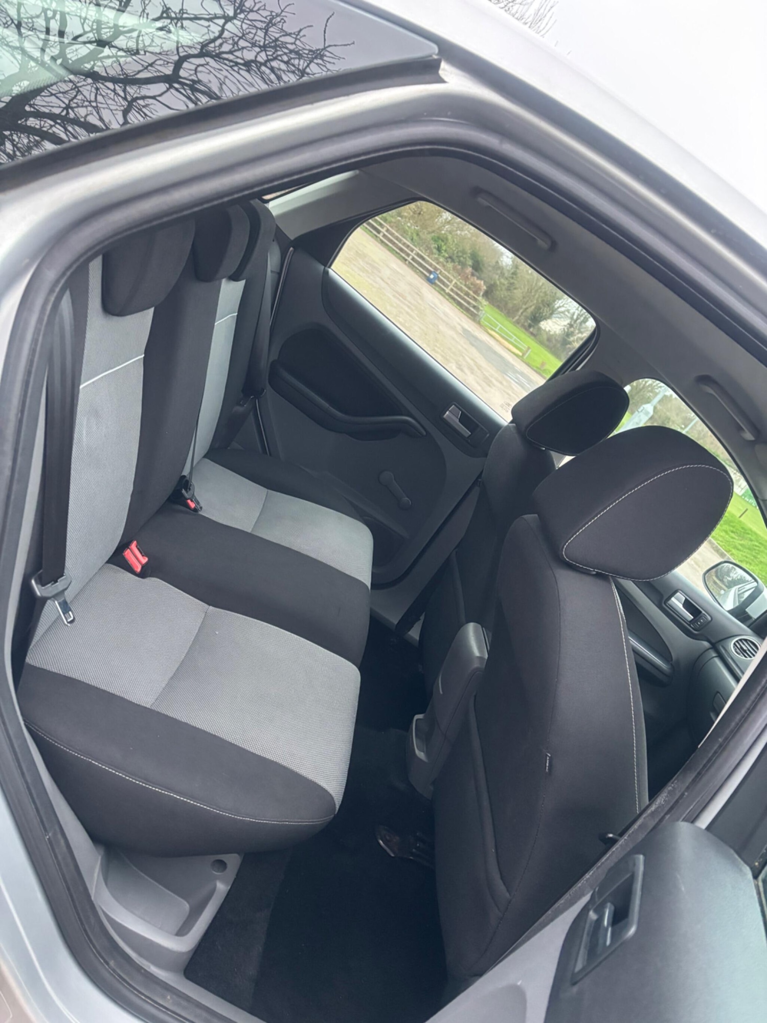 Used Ford Focus 2010 for sale - 77291671: Photo 10