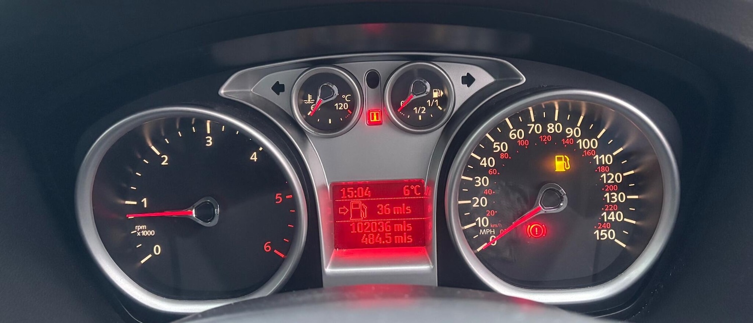 Used Ford Focus 2010 for sale - 77291671: Photo 11