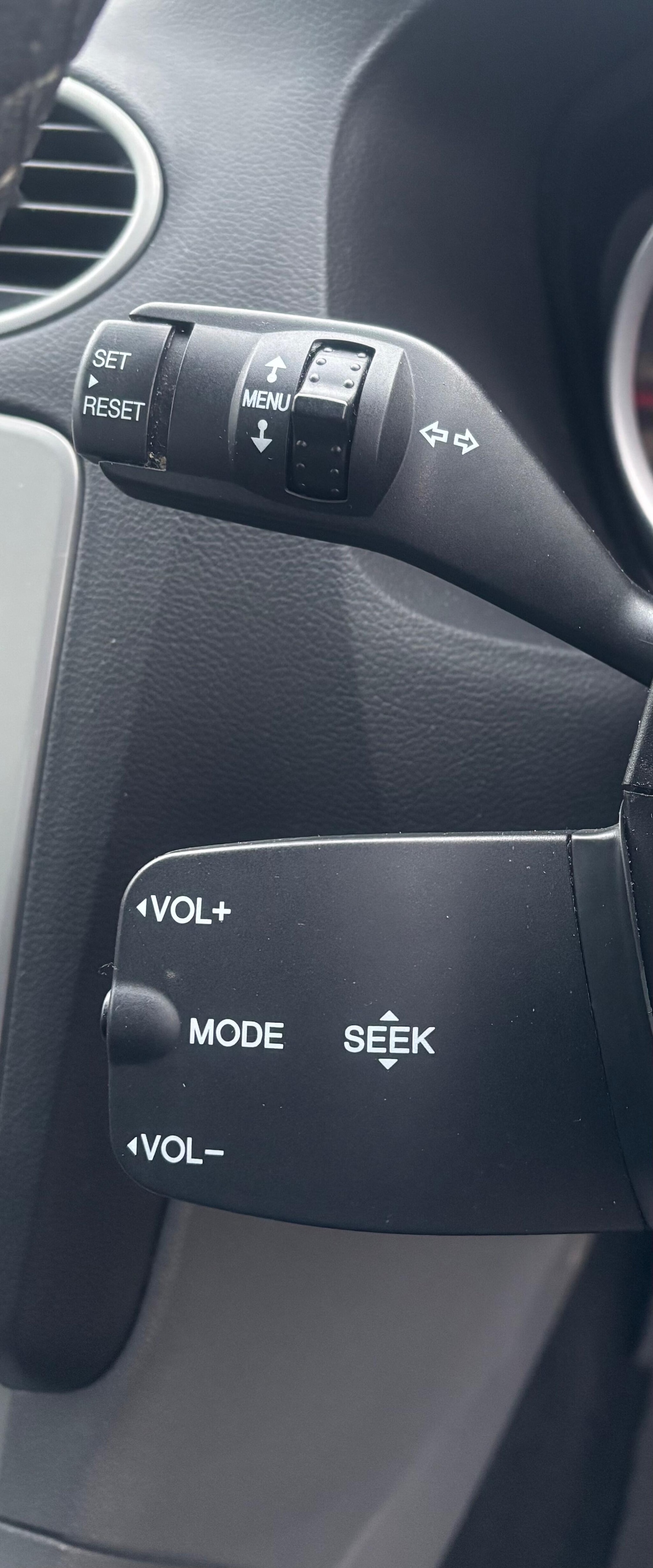 Used Ford Focus 2010 for sale - 77291671: Photo 12