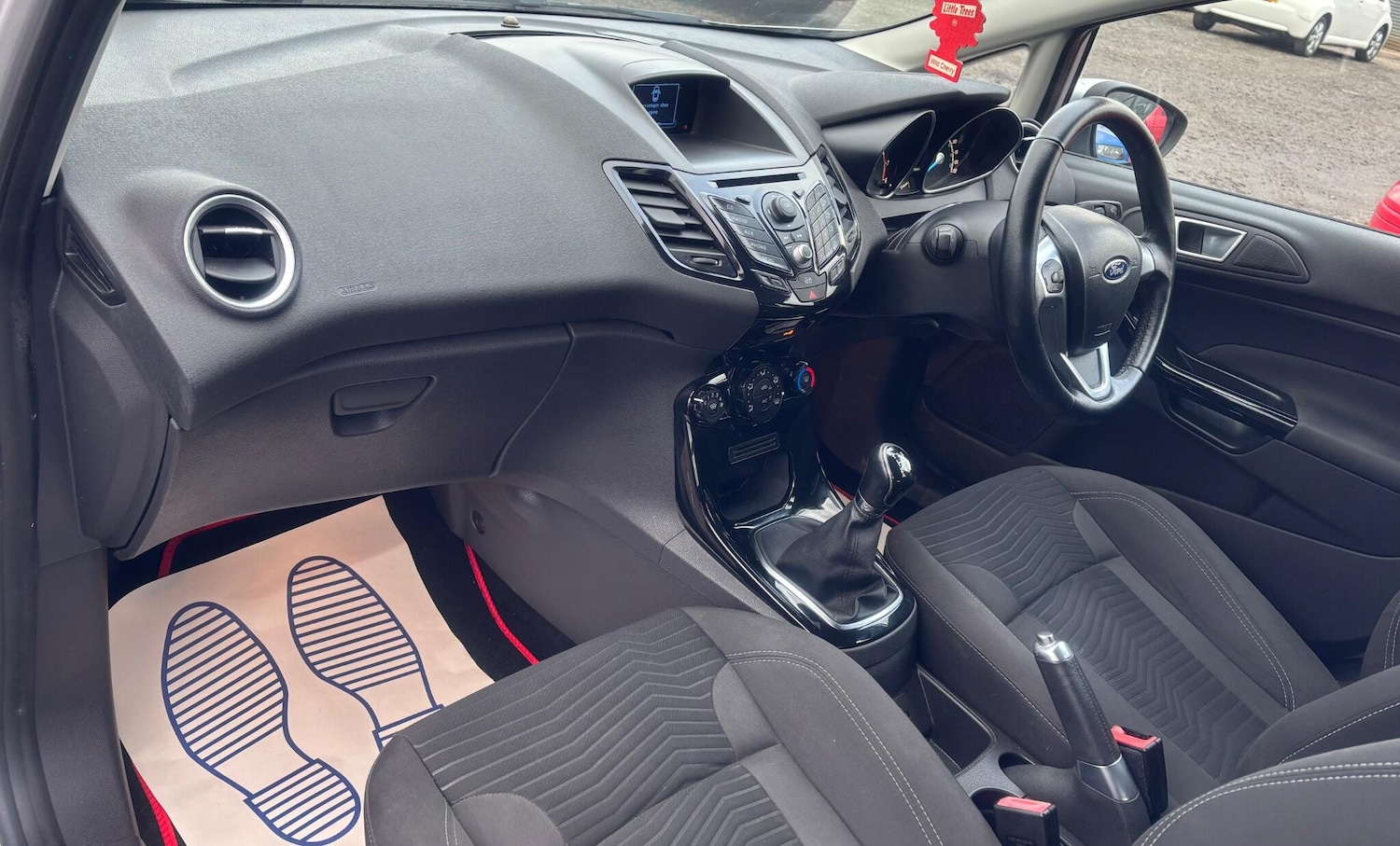 Used Ford Fiesta 2013 for sale - 77496887: Photo 31