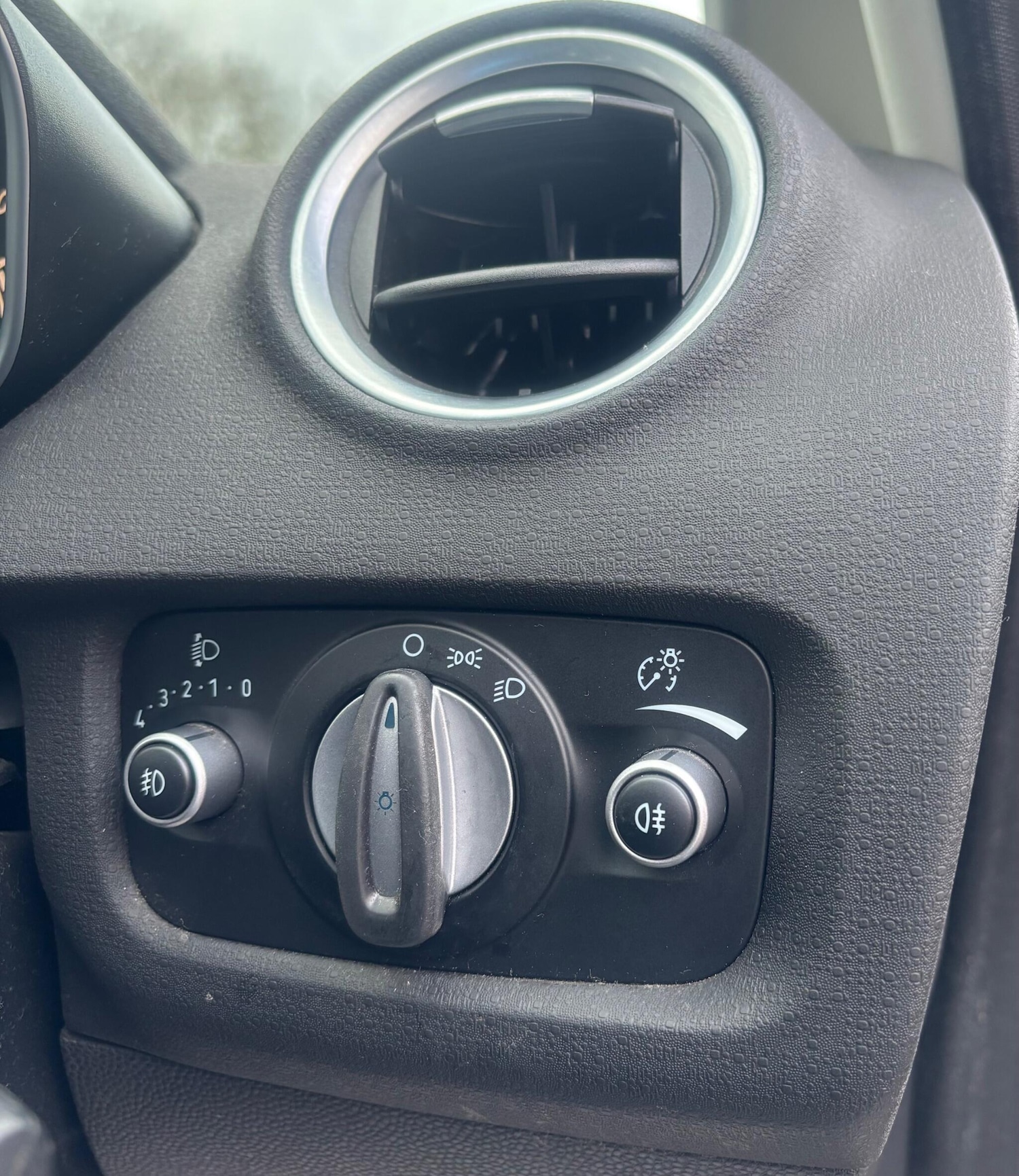 Used Ford Fiesta 2013 for sale - 77496887: Photo 33