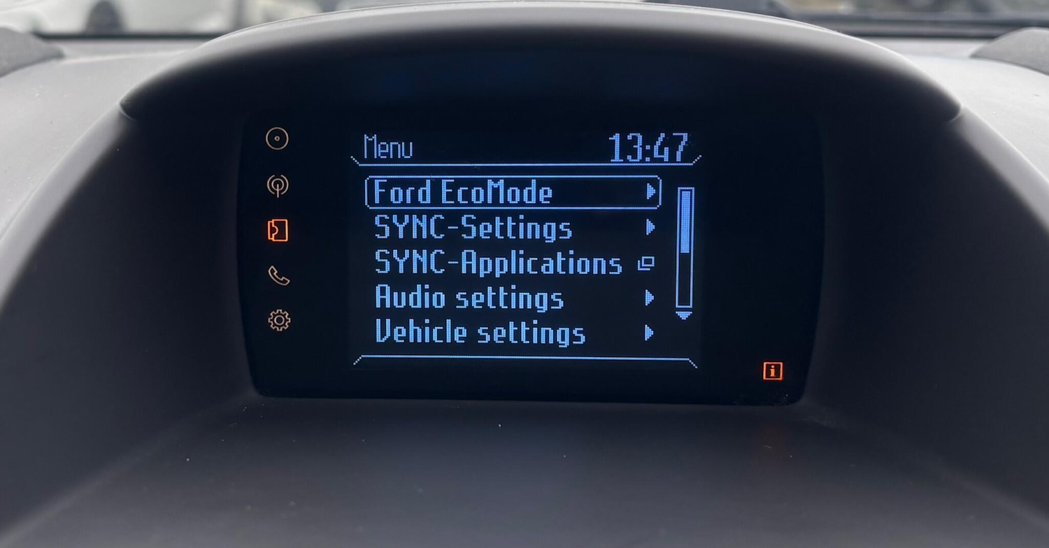 Used Ford Fiesta 2013 for sale - 77496887: Photo 50