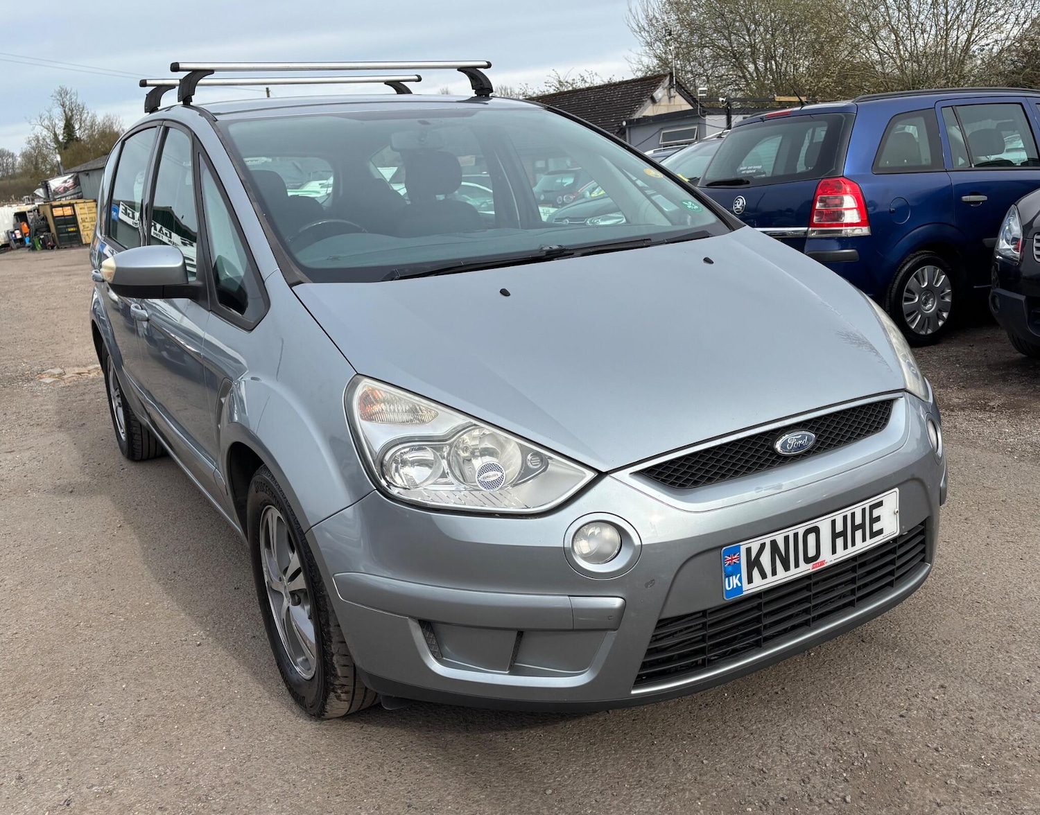 Used Ford S-Max 2010 for sale - 78148021: Photo 2