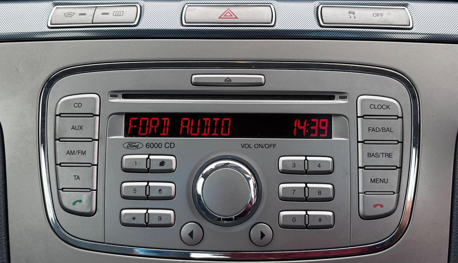 Used Ford S-Max 2010 for sale - 78148021: Photo 41