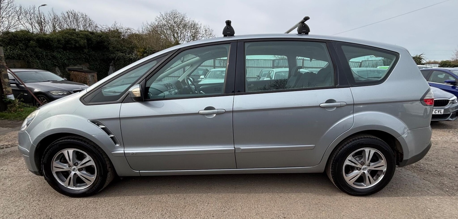 Used Ford S-Max 2010 for sale - 78148021: Photo 9