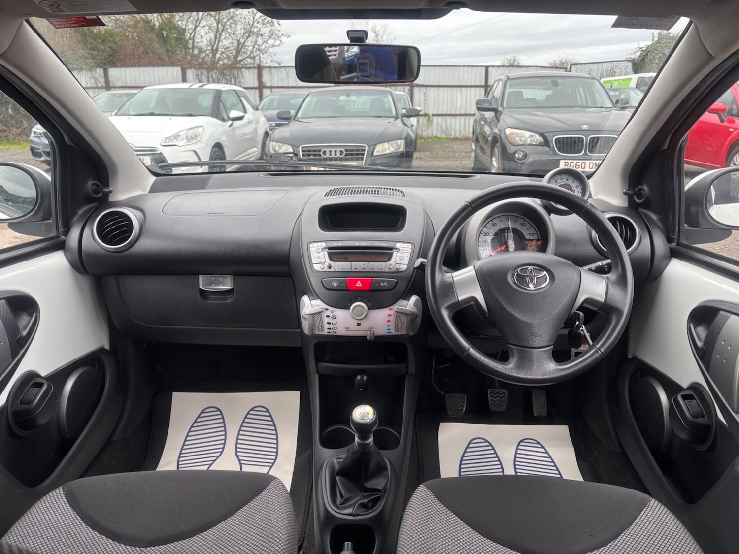 Used Toyota AYGO 2012 for sale - 77484395: Photo 26