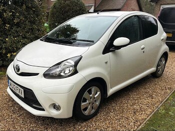 Used Toyota AYGO 2012 for sale - 77484395: Photo
