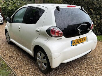 Used Toyota AYGO 2012 for sale - 77484395: Photo