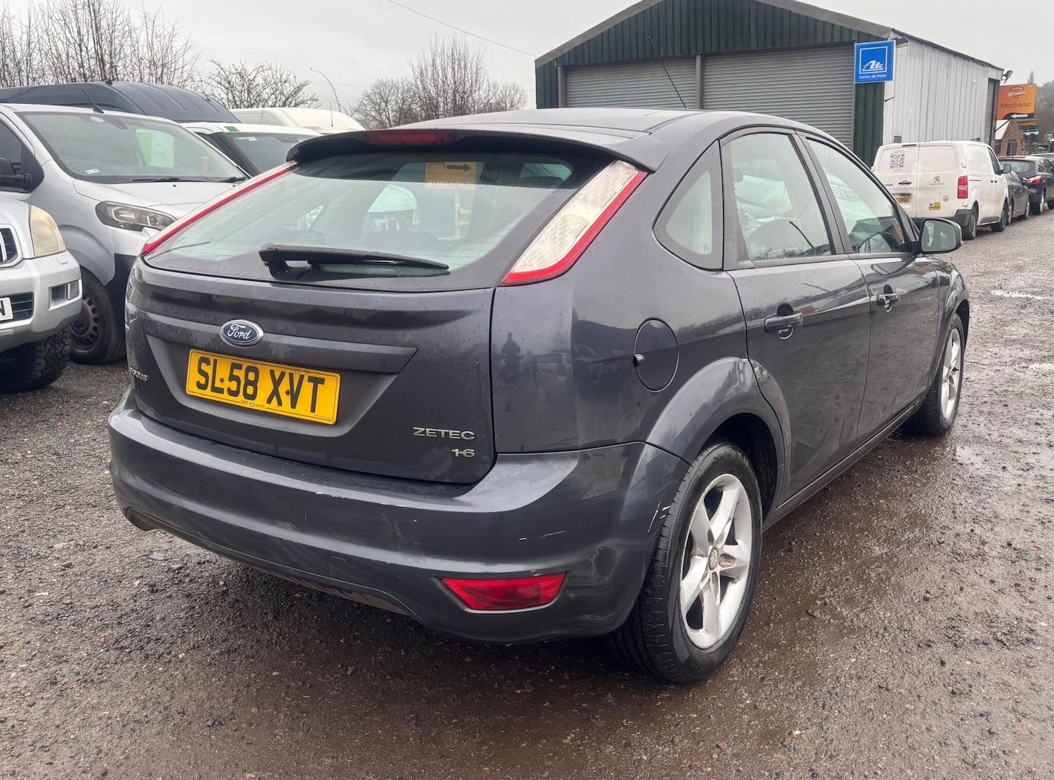 Used Ford Focus for sale - 77550407: Photo 3