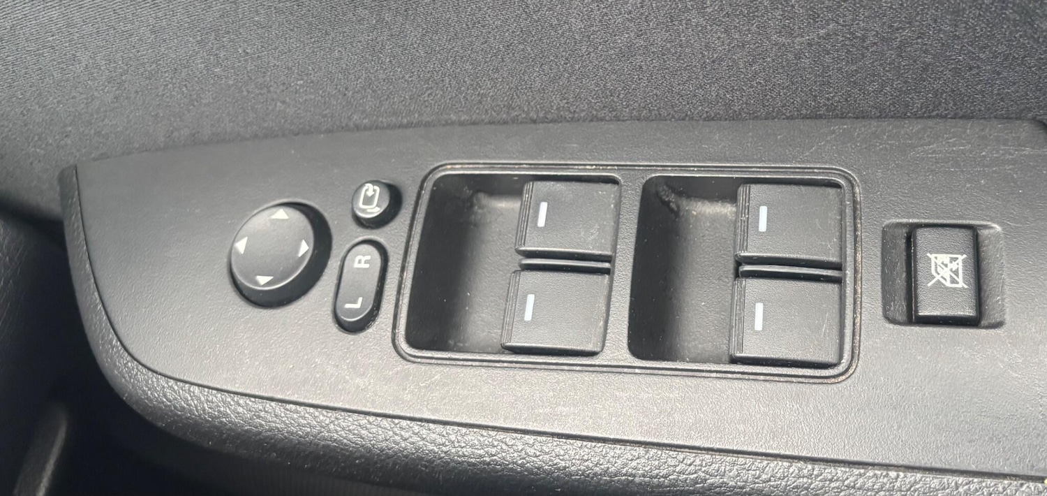 Used Mazda Mazda6 2010 for sale - 76108689: Photo 21