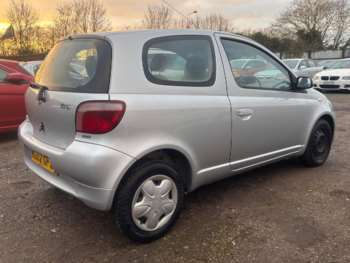 Used Toyota Yaris 2002 for sale - 74284779: Photo