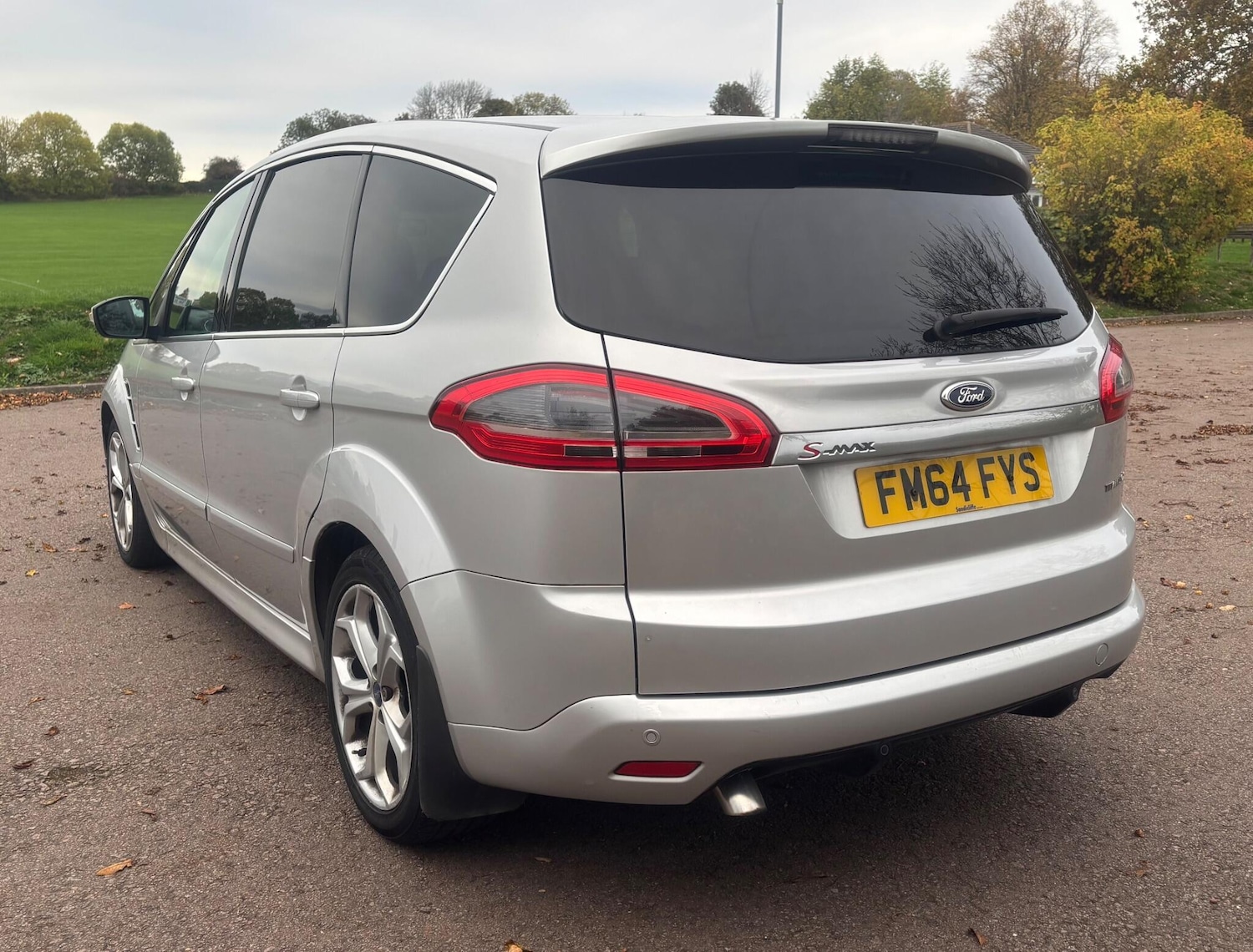 Used Ford S-Max 2015 for sale - 77291950: Photo 32