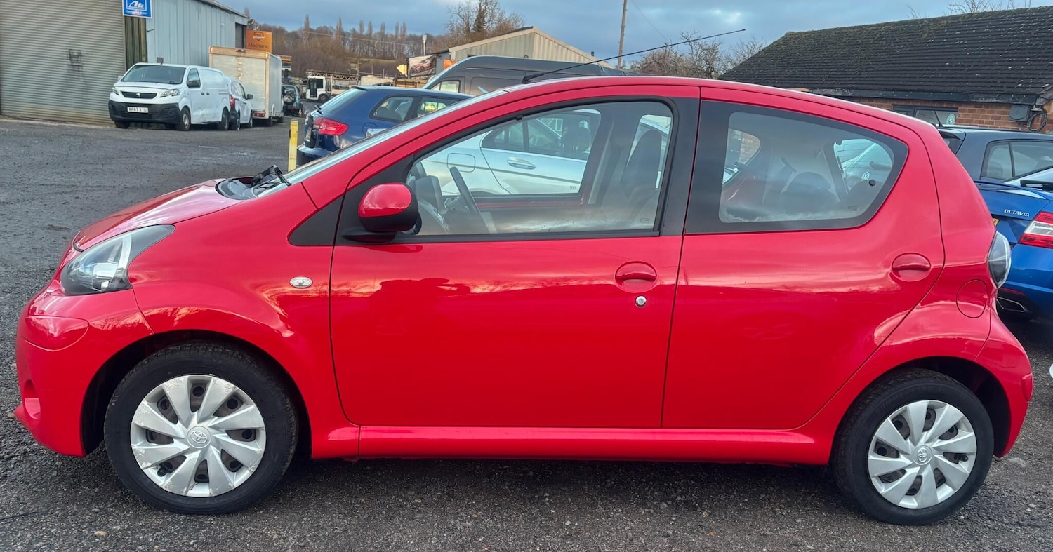 Used Toyota AYGO for sale - 77684080: Photo 26