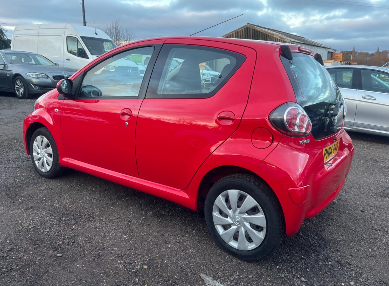 Used Toyota AYGO for sale - 77684080: Photo 4