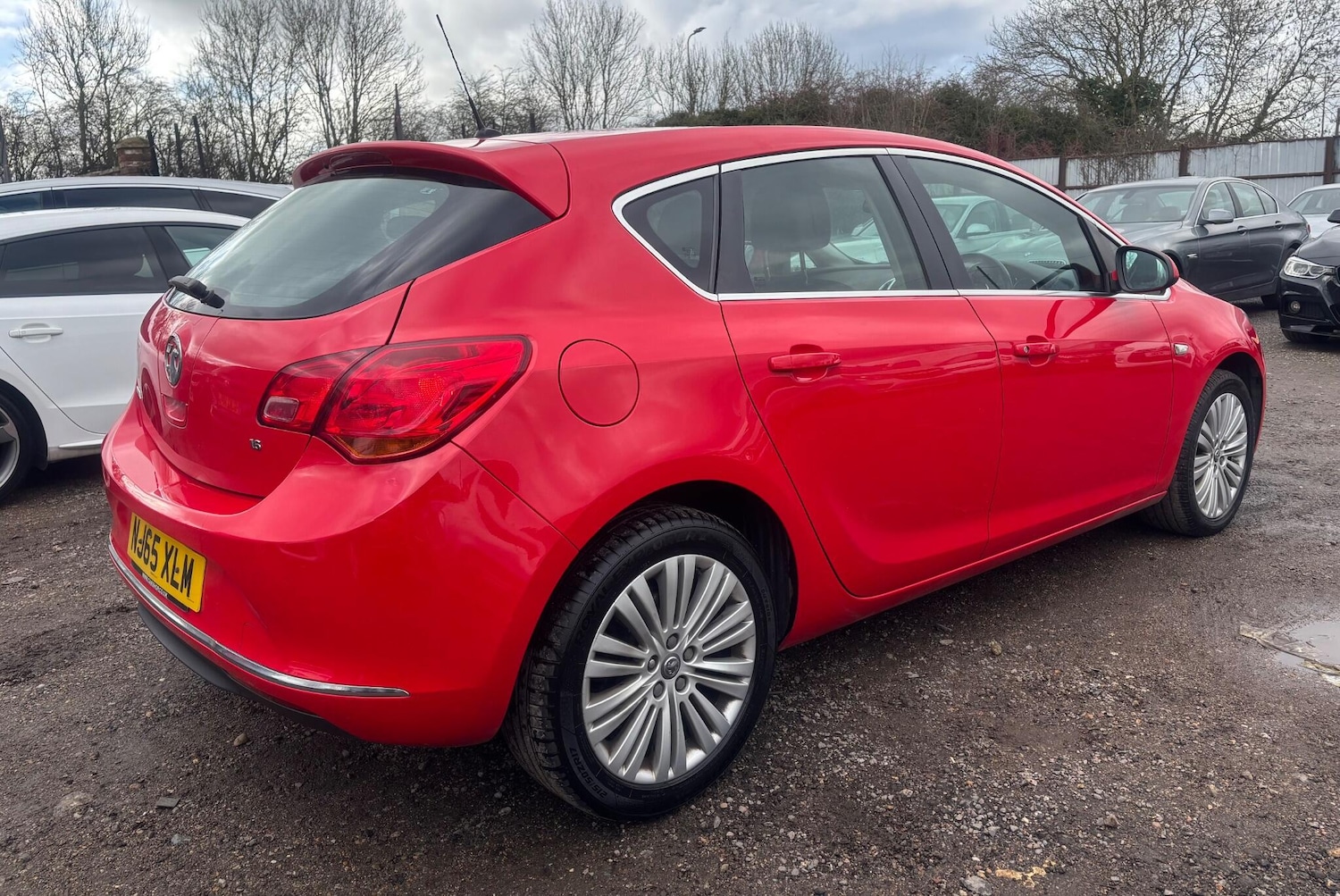 Used Vauxhall Astra 2015 for sale - 77704986: Photo 3