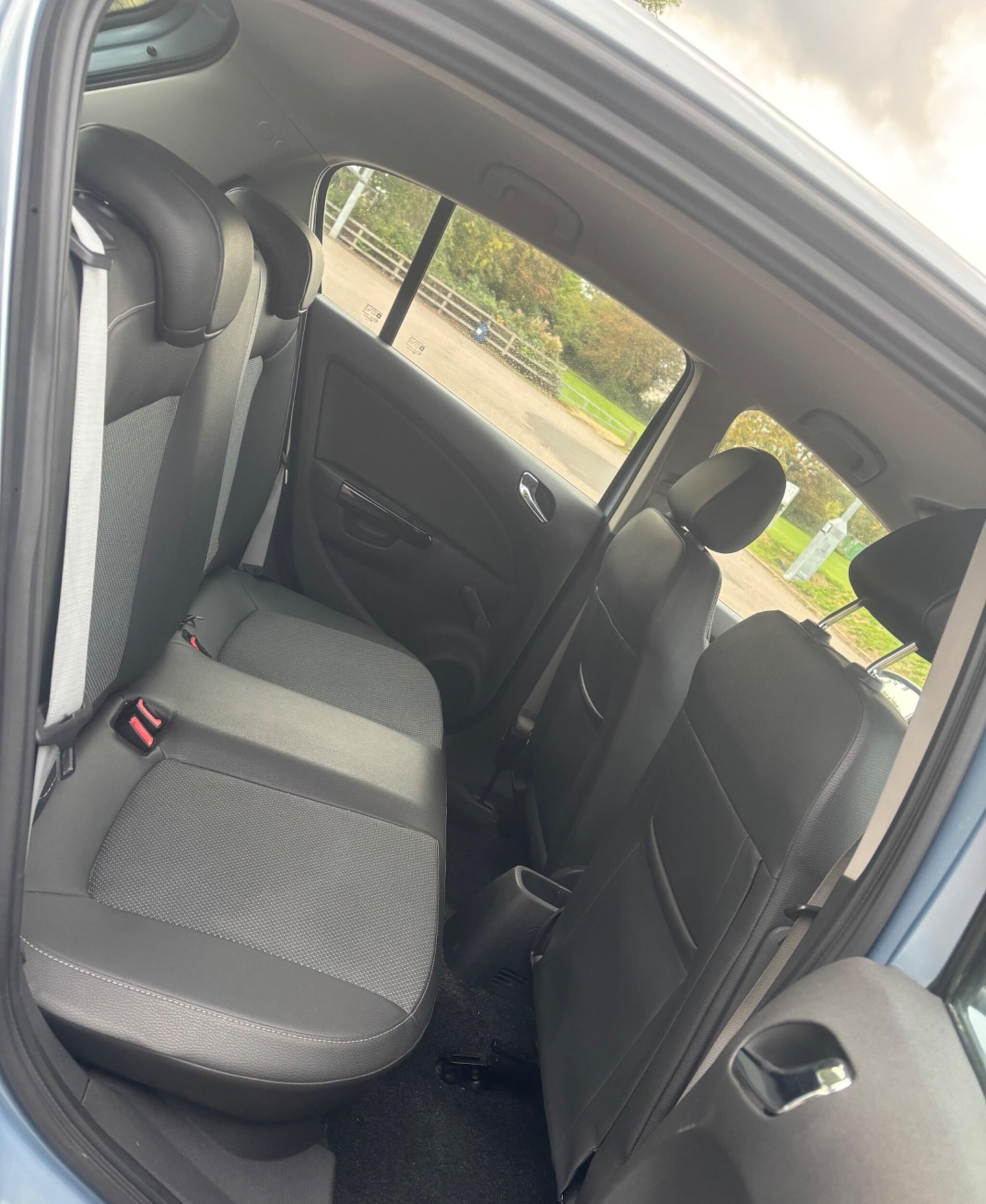 Used Vauxhall Corsa 2009 for sale - 77722832: Photo 10