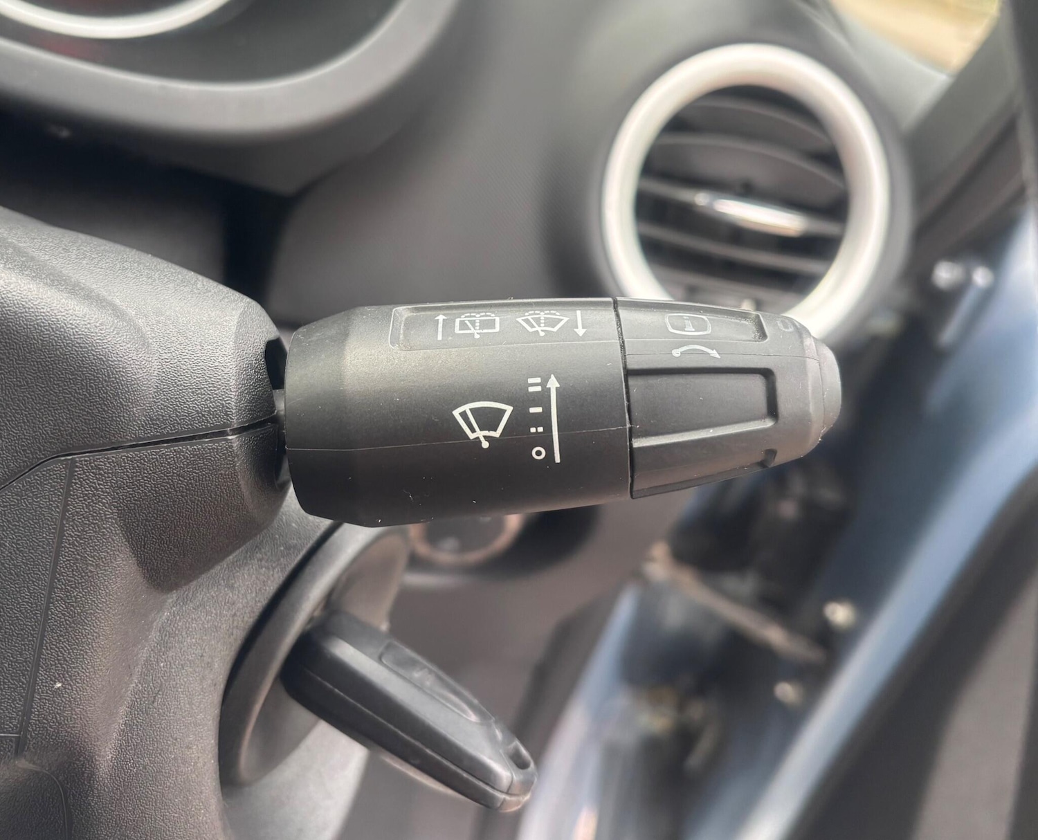 Used Vauxhall Corsa 2009 for sale - 77722832: Photo 45