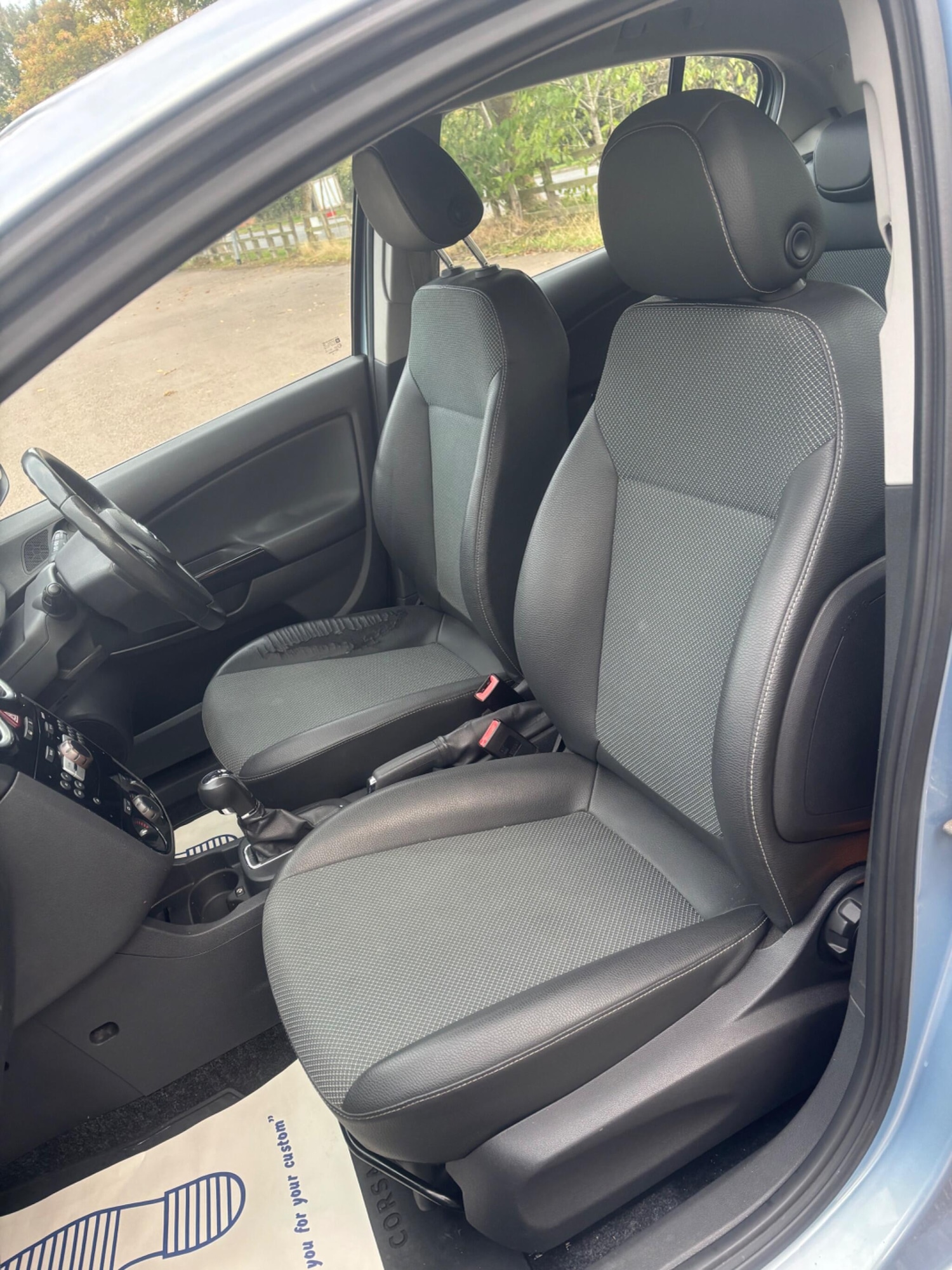 Used Vauxhall Corsa 2009 for sale - 77722832: Photo 9