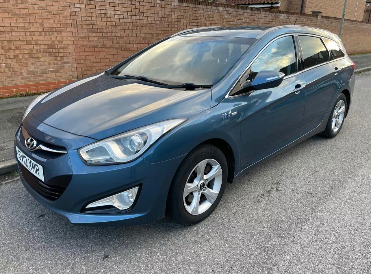 Used Hyundai i40 2012 for sale - 77824189: Photo 2