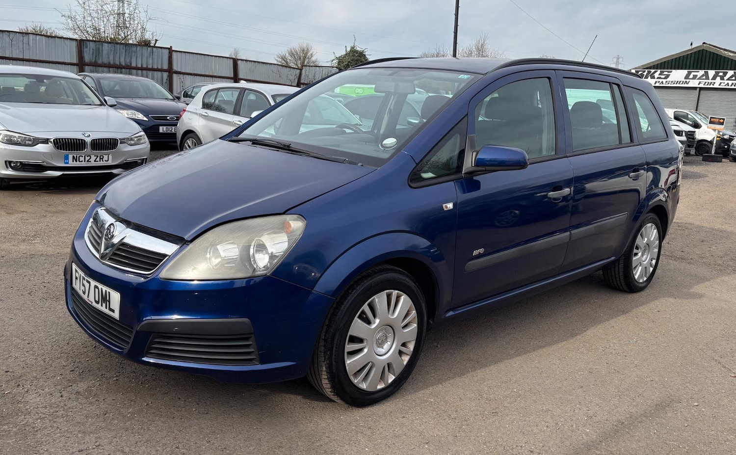 Used Vauxhall Zafira 2007 for sale - 78141398: Photo 2