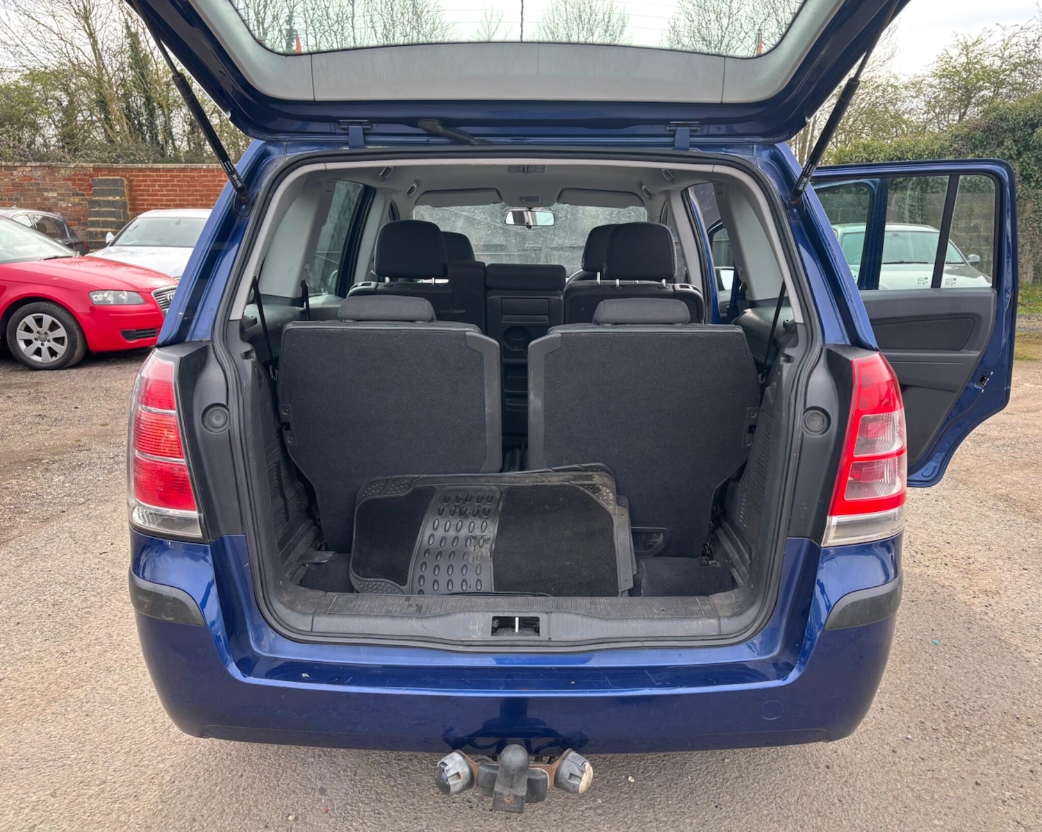 Used Vauxhall Zafira 2007 for sale - 78141398: Photo 36