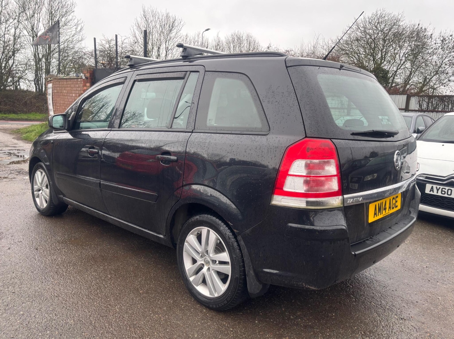 Used Vauxhall Zafira for sale - 77550105: Photo 4