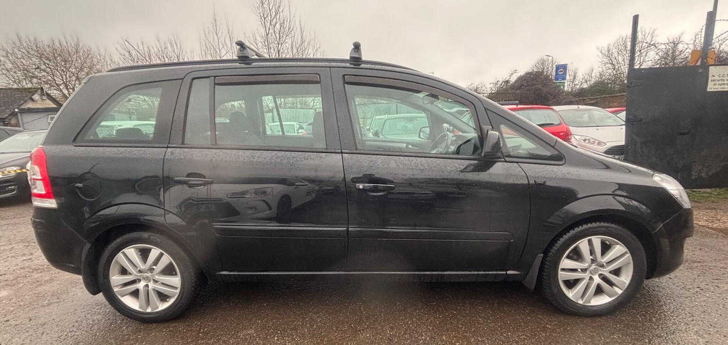 Used Vauxhall Zafira for sale - 77550105: Photo 5