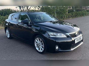2011 (11) - 200h 1.8 SE-L Premier 5dr CVT Auto