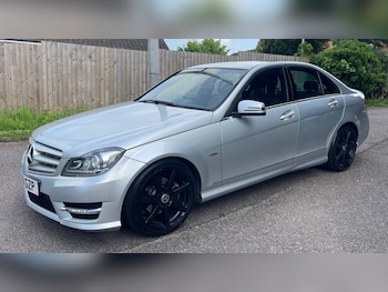 Used Mercedes-Benz C-Class 2011 for sale - 75310166: Photo