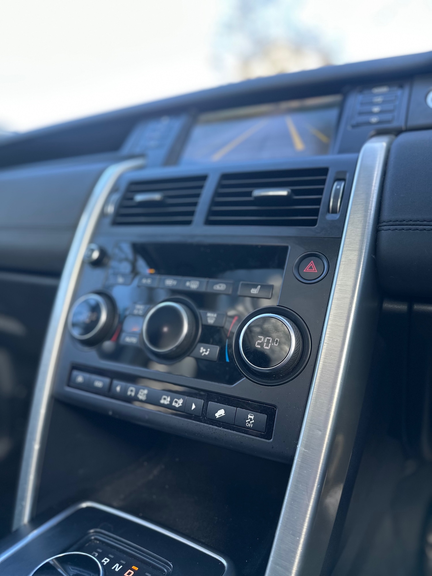 Used Land Rover Discovery Sport 2016 for sale - 77888963: Photo 18