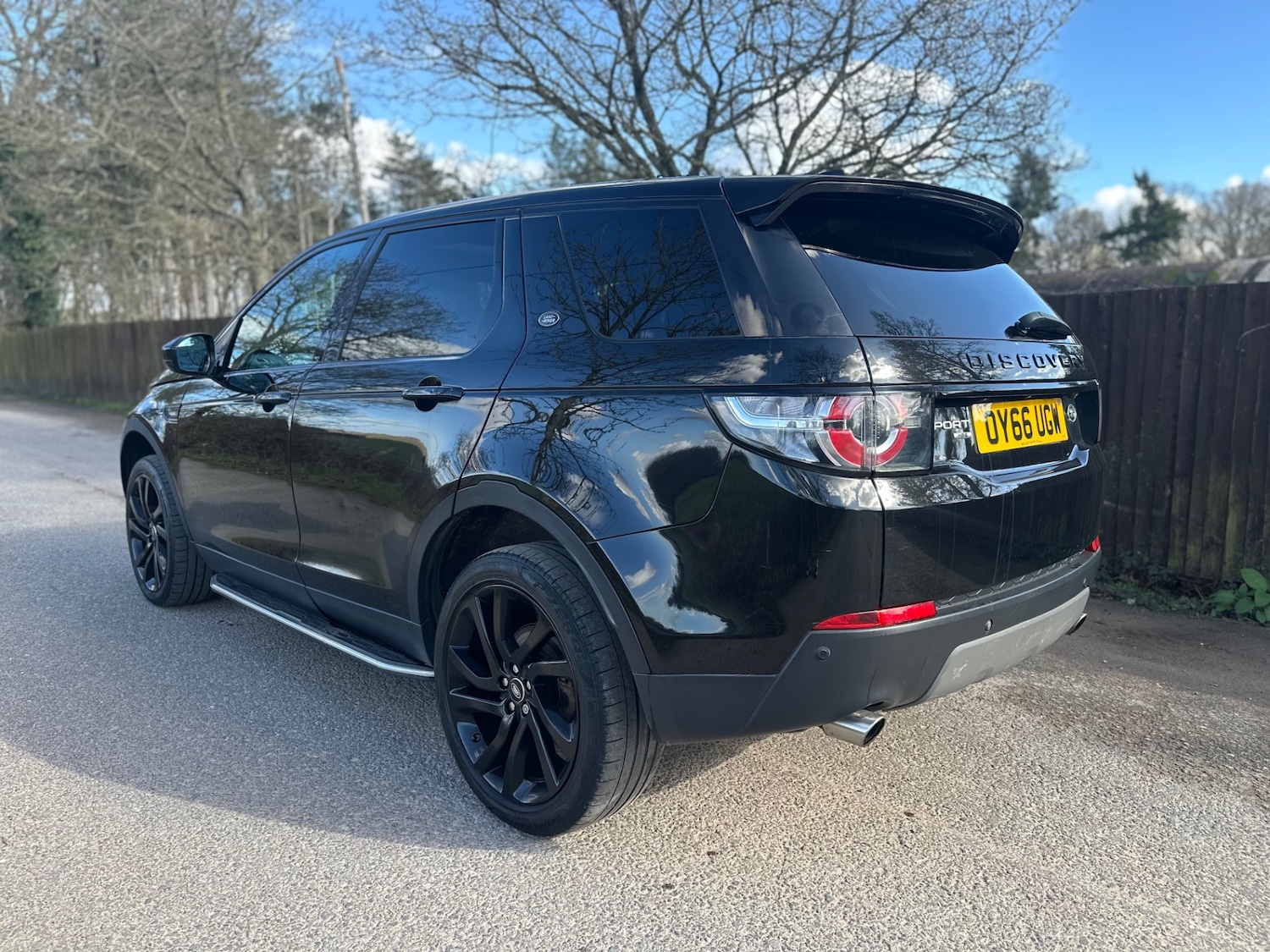 Used Land Rover Discovery Sport 2016 for sale - 77888963: Photo 4