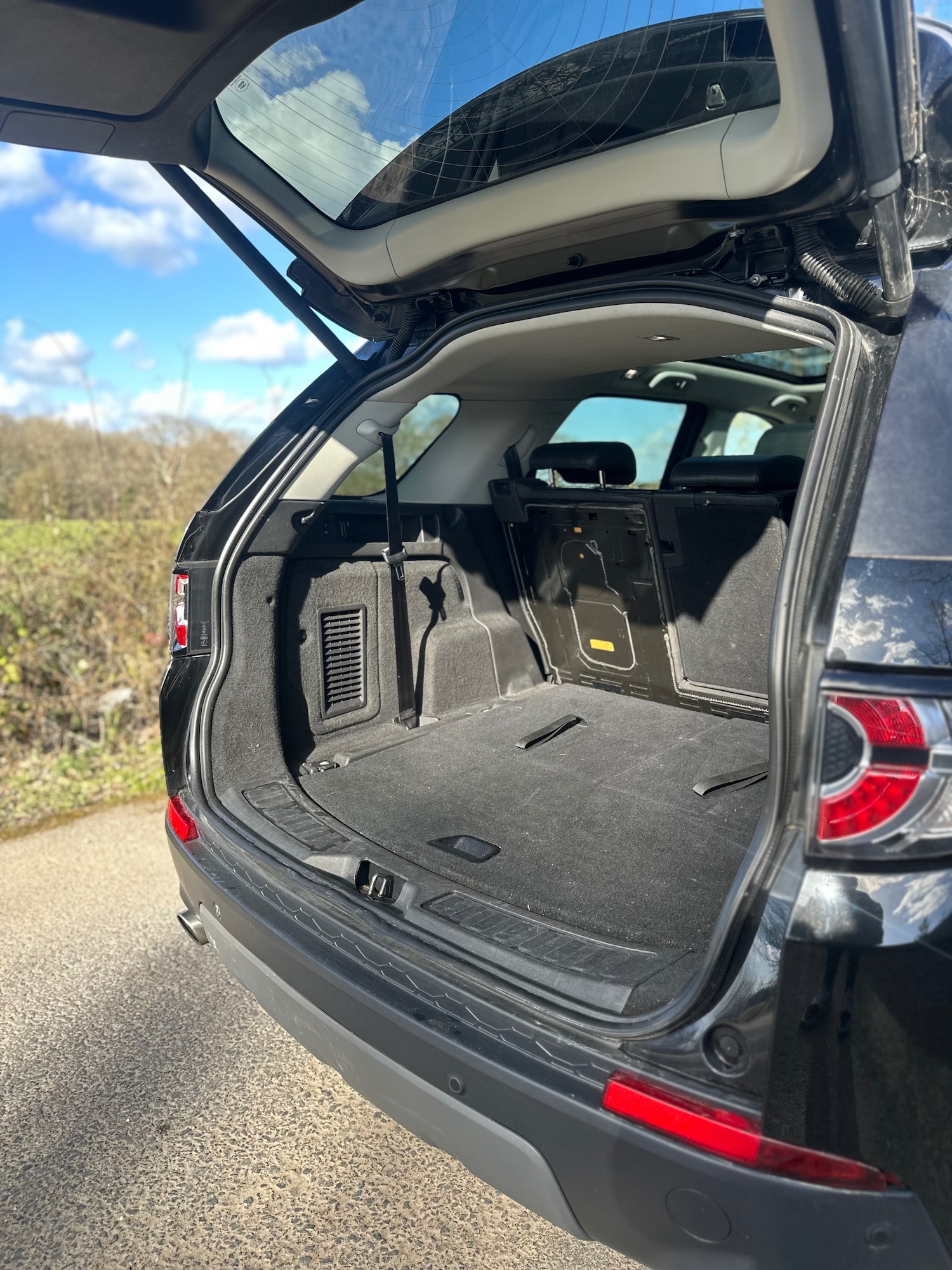 Used Land Rover Discovery Sport 2016 for sale - 77888963: Photo 9