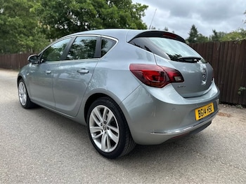 Used Vauxhall Astra 2014 for sale - 75639109: Photo