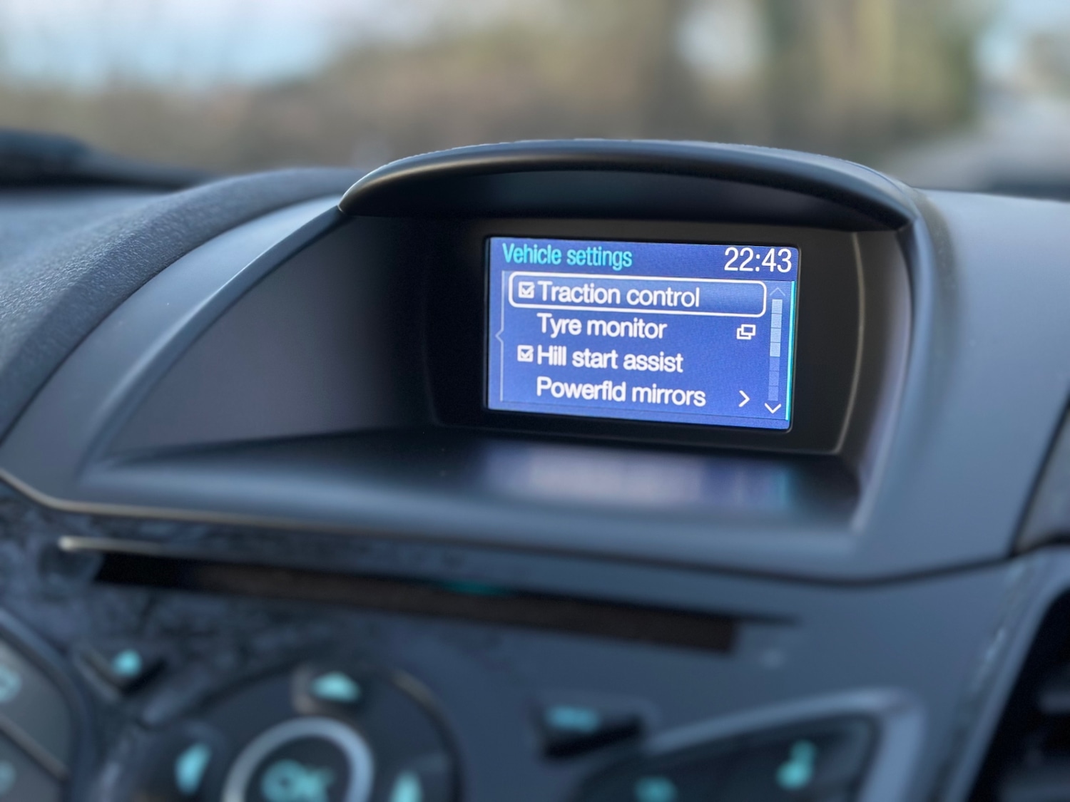 Used Ford Fiesta 2015 for sale - 78018095: Photo 14