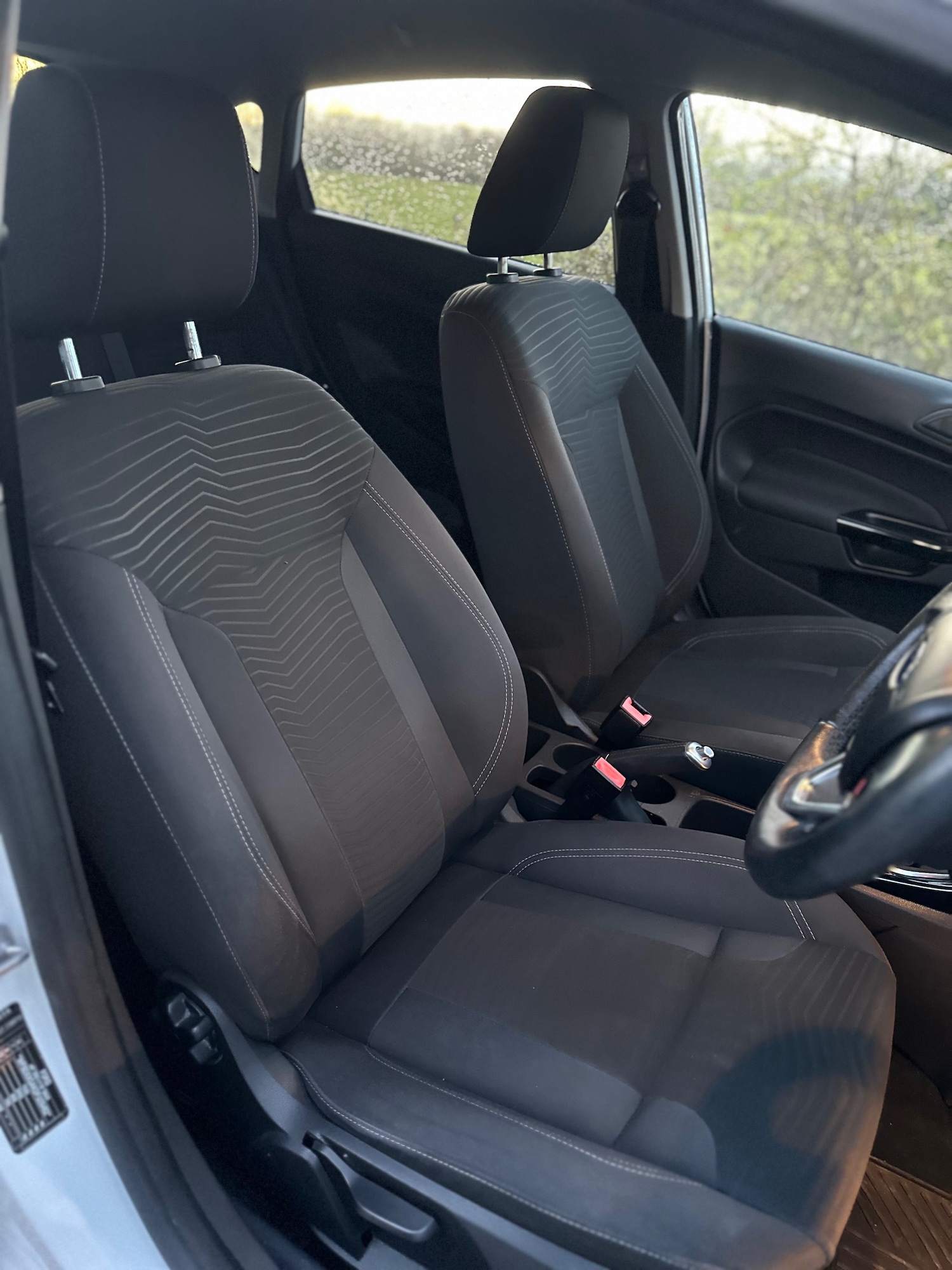 Used Ford Fiesta 2015 for sale - 78018095: Photo 7