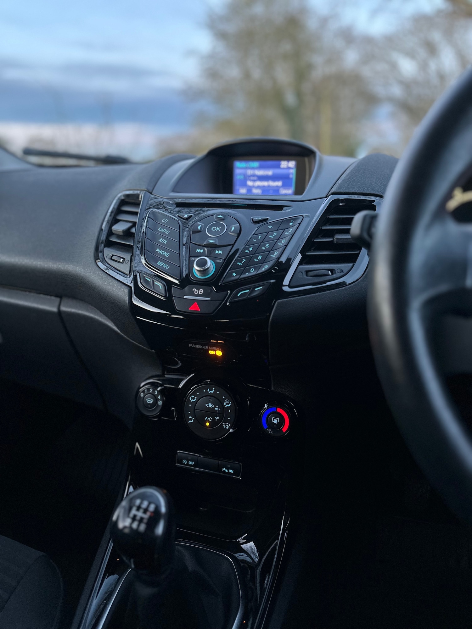 Used Ford Fiesta 2015 for sale - 78018095: Photo 9