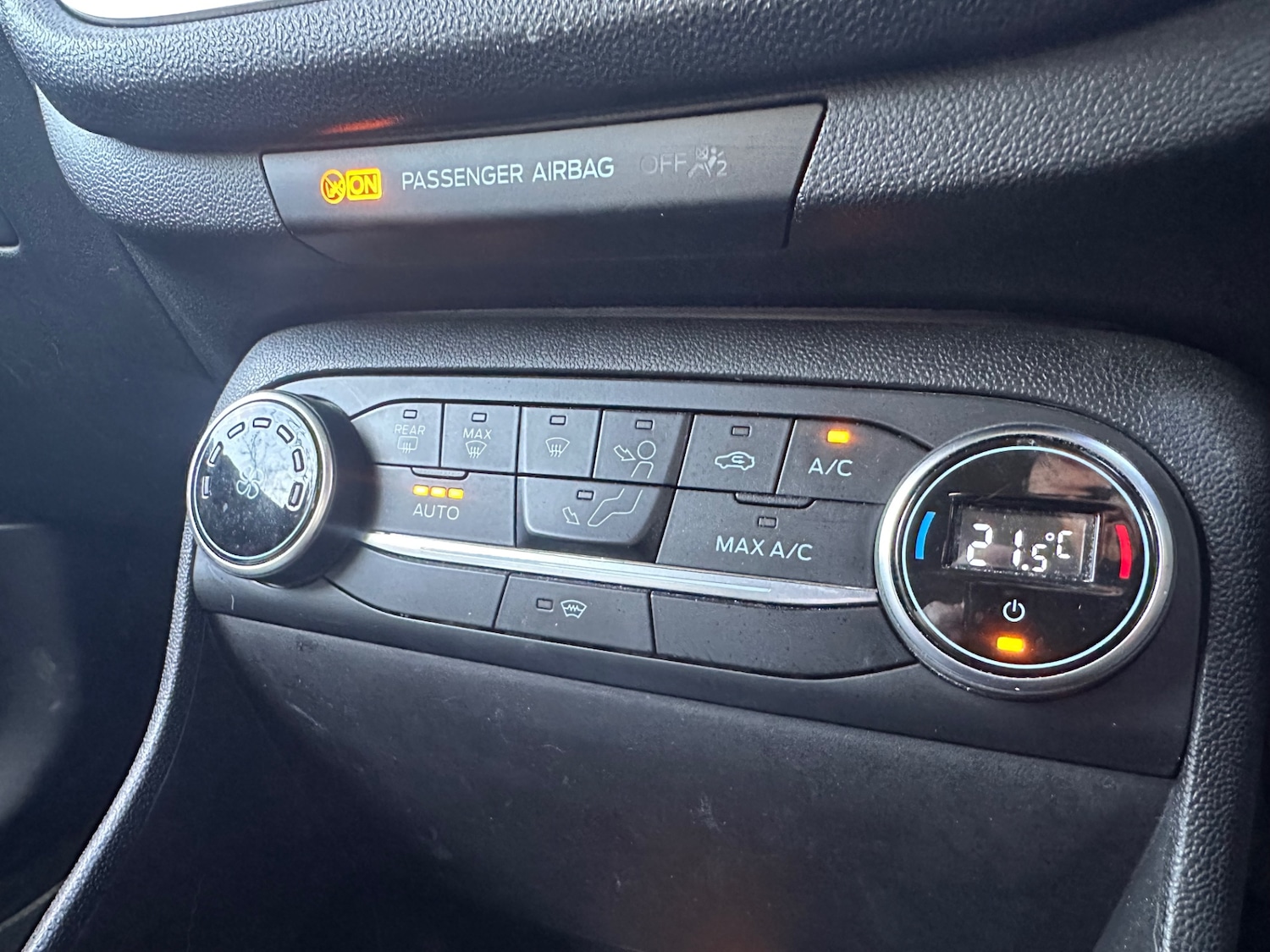 Used Ford Fiesta 2017 for sale - 77890192: Photo 14