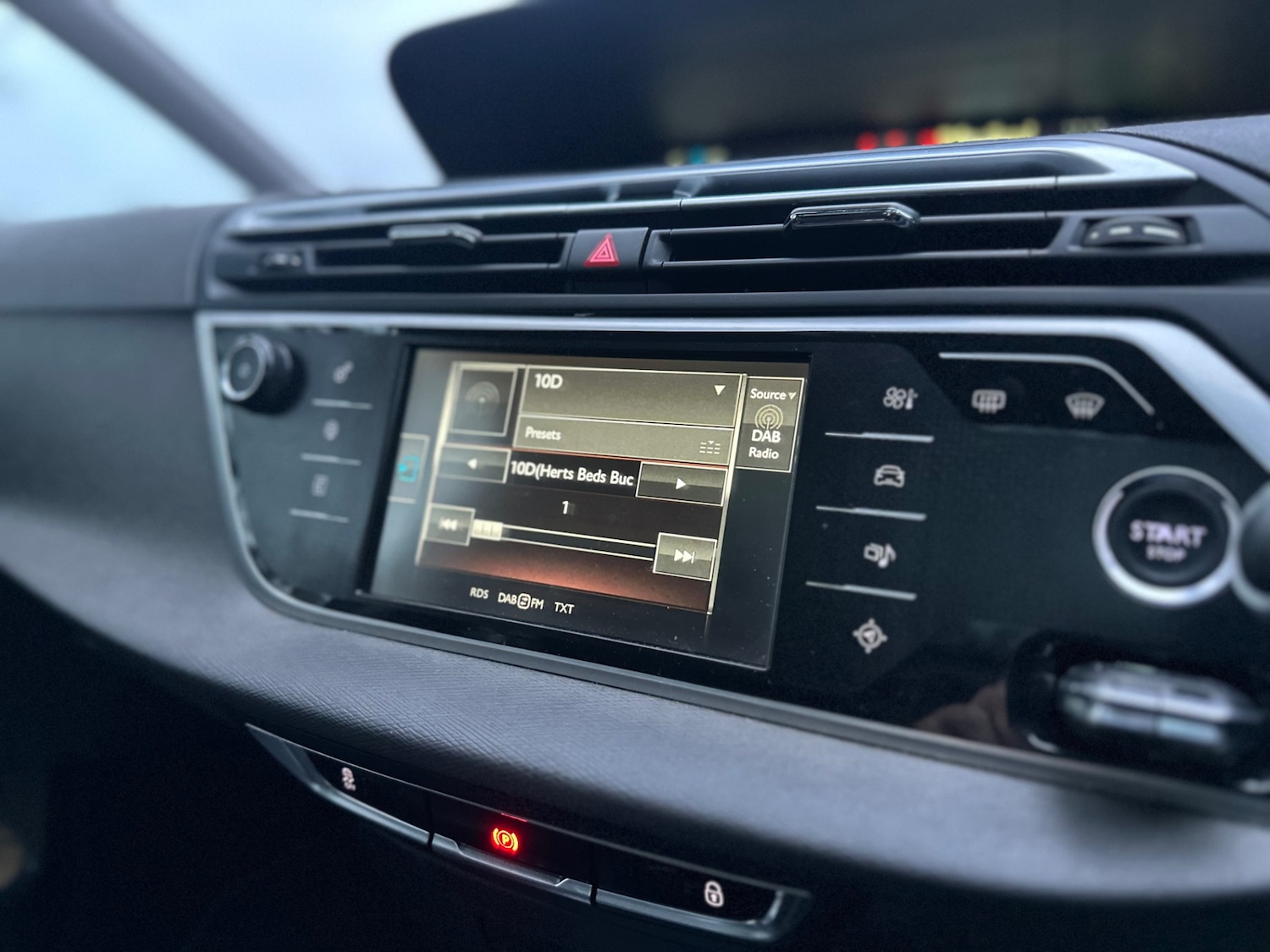 Used Citroen C4 Picasso 2013 for sale - 77328666: Photo 15