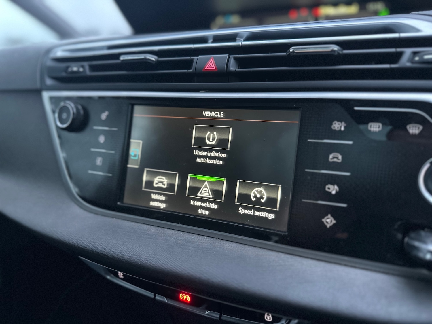 Used Citroen C4 Picasso 2013 for sale - 77328666: Photo 20