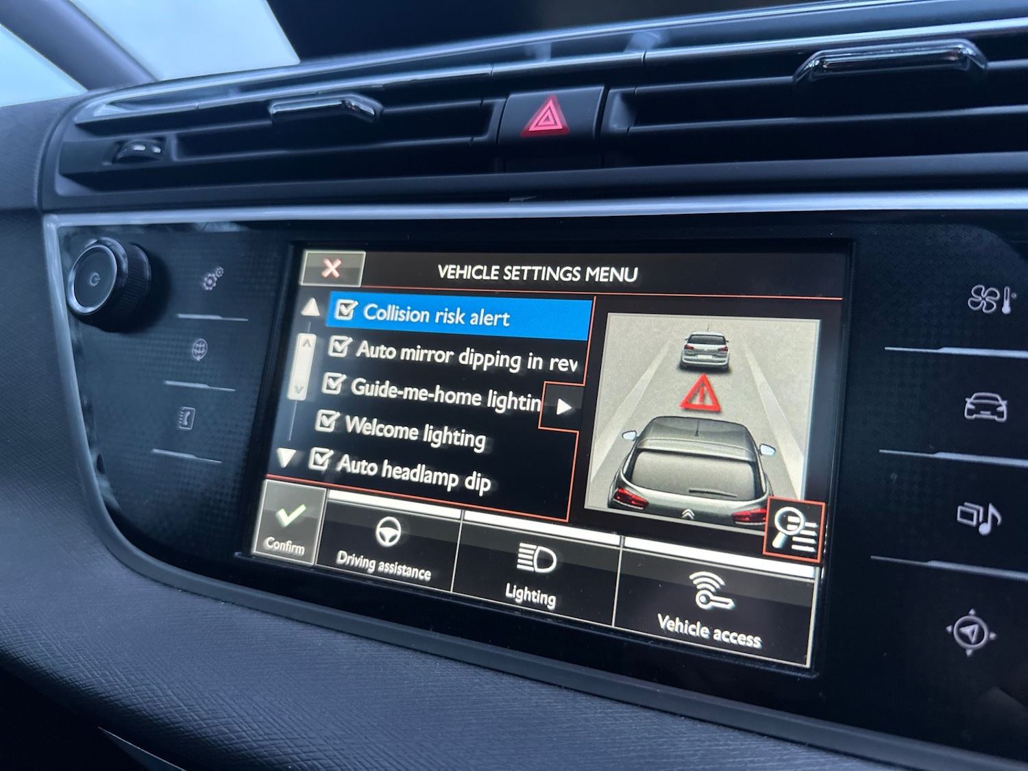 Used Citroen C4 Picasso 2013 for sale - 77328666: Photo 23