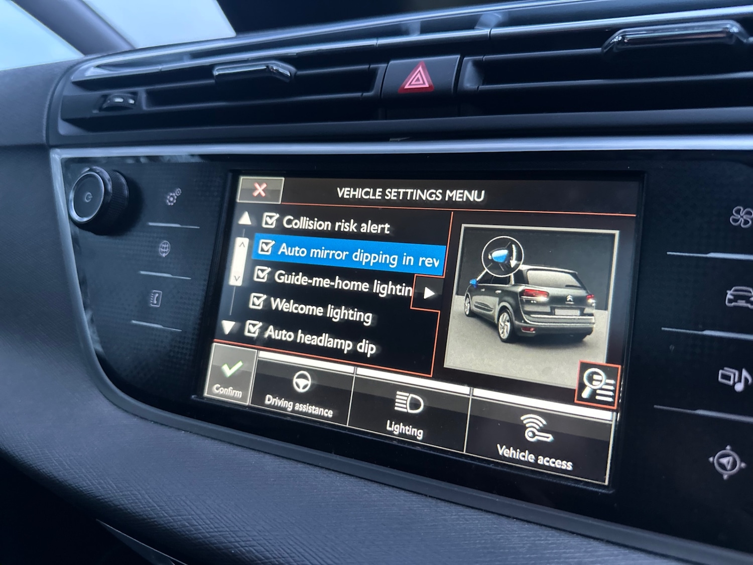 Used Citroen C4 Picasso 2013 for sale - 77328666: Photo 24